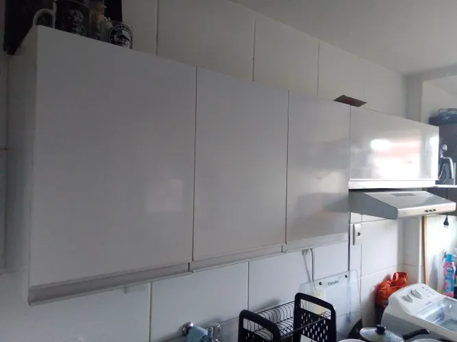 Armário de cozinha semi-novo
