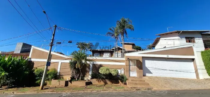 Casa à venda em Campinas, Bairro das Palmeiras, com 4 quartos, com 434 m²