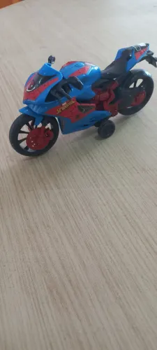 Moto Fricção Homem-Aranha Webcycle Candide<br>R$ 20