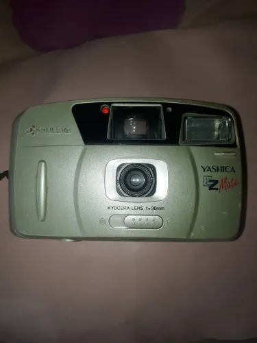 Câmera Fotográfica Analógica antiga 