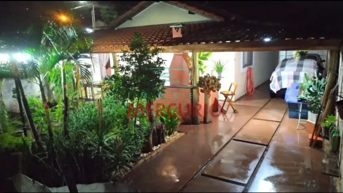 Casa com 2 dormitórios à venda, 90 m² por R$ 270.000,00 - Centro - Pirajuí/SP