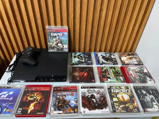 PS3 slim 250 bb + 13 jogos originais | conservado | completo