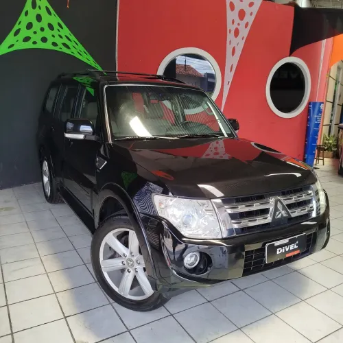 Mitsubishi Pajero HPE Full 3.2 4X4 T.i.dies. 5P AUT 2014