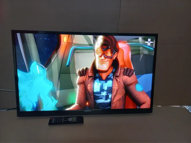 Tv led 40 semp toshiba perfeita c/garantia 