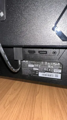 Monitor Asus 180hz