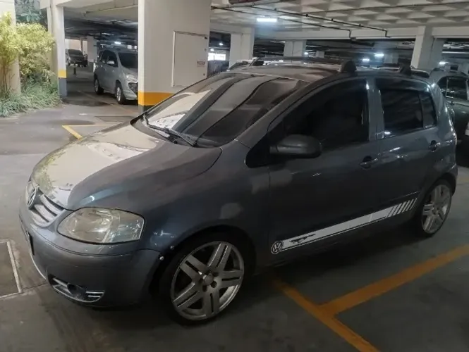 Volkswagen Fox Plus 1.6mi/ 1.6mi Total Flex 8V 4P 2006