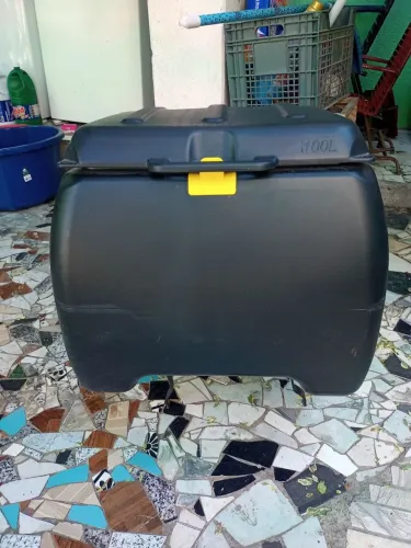 Baú para moto, capacidade 100 litros 