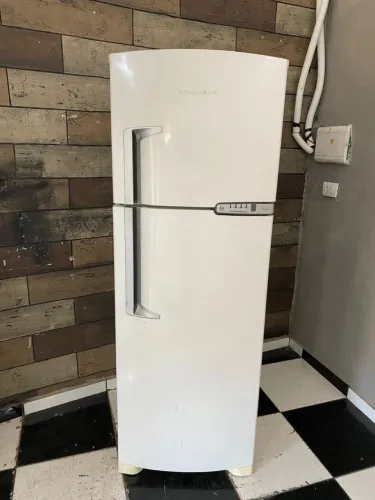 Geladeira 2 portas Brastemp frosfree entrega grátis