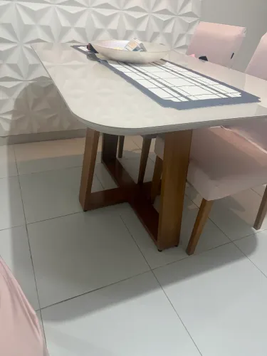 Mesa 4 cadeiras
