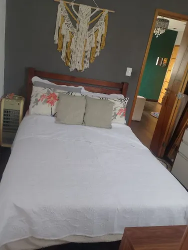 cama de casal madeira tamanho padrão
