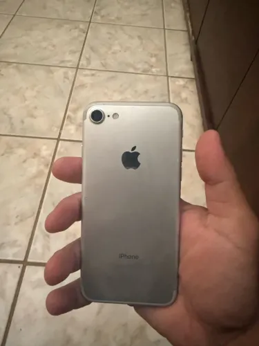 iPhone 7
