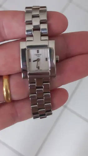 RELÓGIO TISSOT L730K (FEMININO) *MOSTRADOR PRATA*
