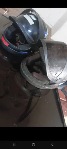 Capacete