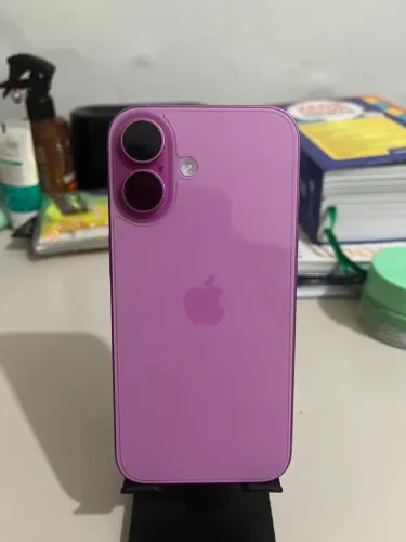 Apple iPhone 16 (128 Gb) - Rosa (Usado)