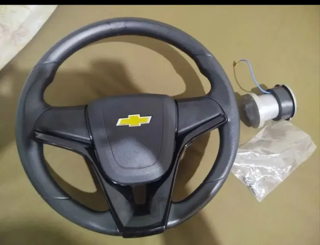 Vende-se volante modelo do cruze esportivo para Corsa, celta Monza..