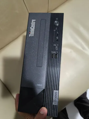 Mini CPU Lenovo core i5 da décima segunda geração com 16gb de memória e SSD M2 de 512gb