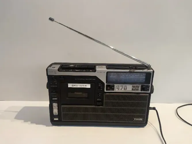  Rádio Gravador Philips 470 am /fm / k7 funciona parcial  LEIA A DESCRIÇÃO