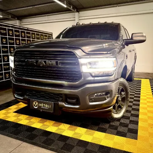 Ram 2500 Laram. 6.7 Night ED. TB CD 4X4 DIE 2021