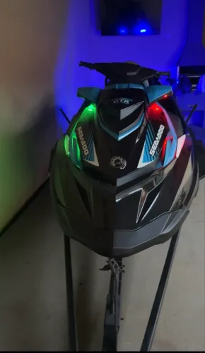 Jet Ski Sea-Doo 230 HP - 2019 *COM SOM