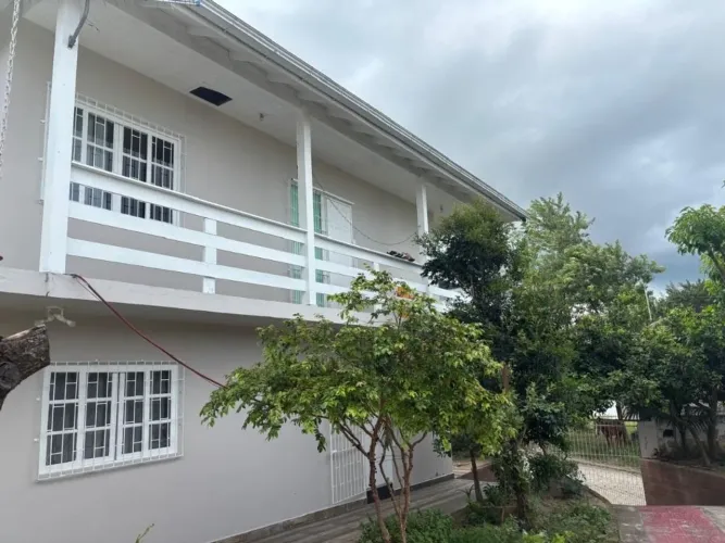 Casa com 2 dormitórios à venda, 143 m² por R$ 650.000,00 - Caminho Novo - Palhoça/SC
