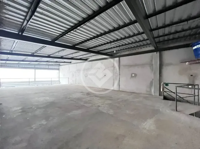 Loja para locação 118m² 2 banheiros- Várzea-Teresópolis/RJ codigo: 269571