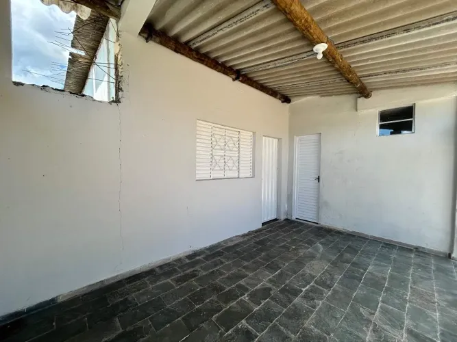 Casa para aluguel, 1 quarto, 1 vaga, São Francisco de Assis - Sete Lagoas/MG