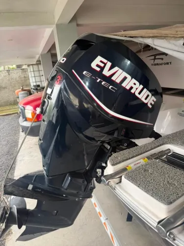MOTOR DE POPA ENVIRUDE E-TEC 130 HP 2013 | APENAS 130 HORAS | SEMINOVO
