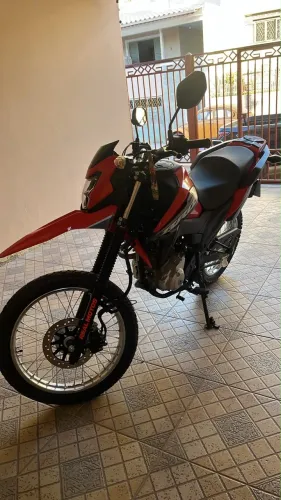 Bros 160 com apenas 1500km