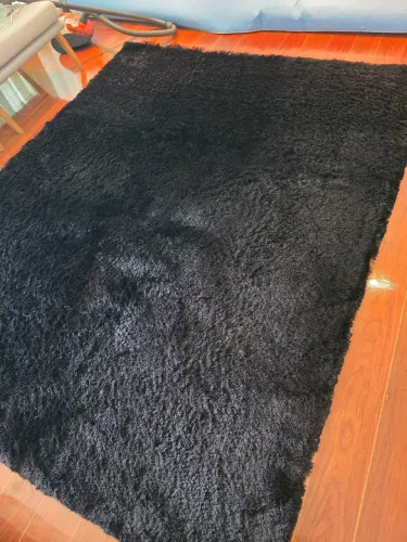 Vendo um tapete  preto iluminado 2.00 x 250 m usado 