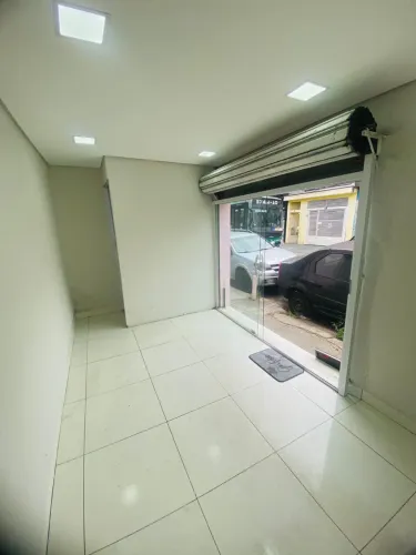 Alugo salão  direto com proprietário 
