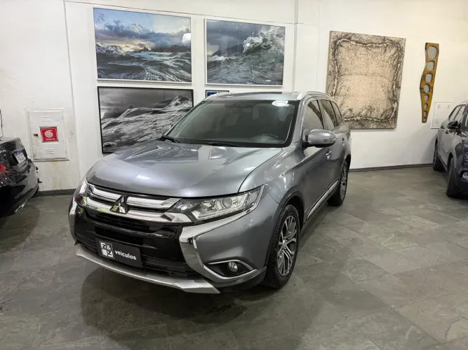 Mitsubishi Outlander 2.0 16V 160cv Aut. 2017