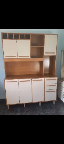 Armário de cozinha no bairro Industrial 