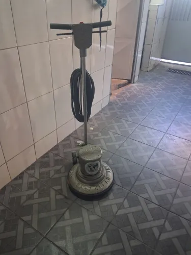 Enceradeira DC 350 Eco Plus Bivolt Com disco verde e branco - Deep Clean