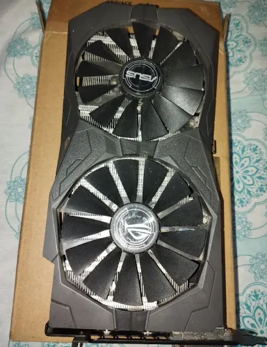 RX 580 Asus (sem vídeo)