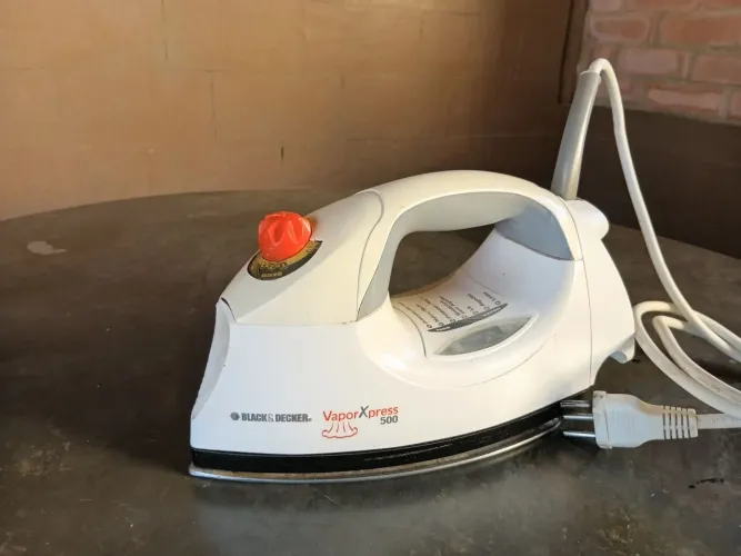 Ferro de passar Black Decker Vapor Xpress 500 (DESCRIÇÃO)