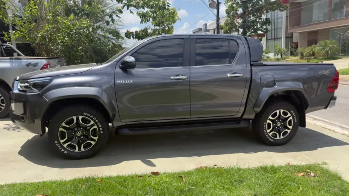Toyota Hilux CD SRX 4X4 2.8 TDI 16V Diesel Aut. 2026