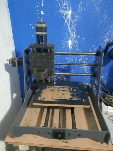 Maquina Cnc area 280x280x60 usina metal facilmente