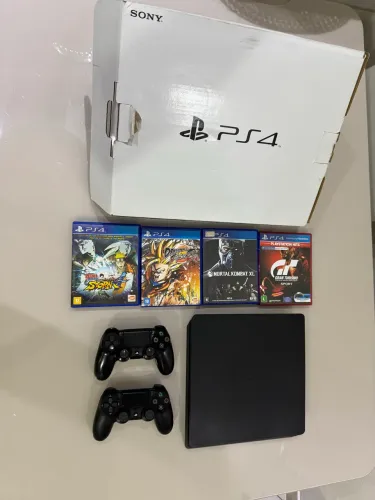 Ps4 Slim, 1 Tb memoria, 2 controles Originais, com Caixa e vários jogos!!