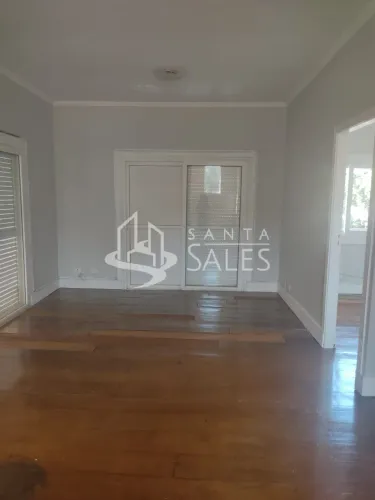 Casa Comercial para Locação em São Paulo-SP - Jardim Guedala: 2 Salas, 2 Banheiros, 1 Vaga
