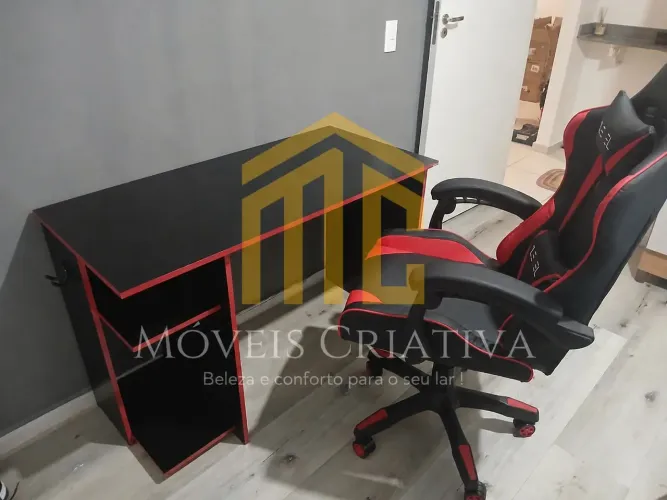 MESA DE COMPUTADOR