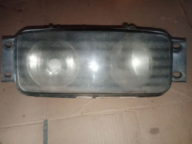 Lente do farol auxiliar Caminhão Scania