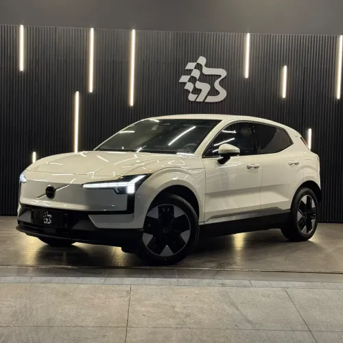 Volvo EX30 E60 Core (elétrico) 2024