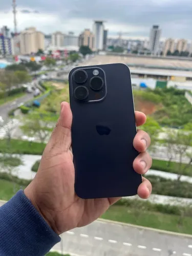 Olha essa novidade 14 pro de 256gb saúde 100%