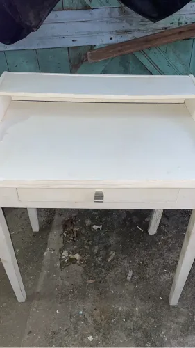 Escrivaninha com gaveta estilo colonial