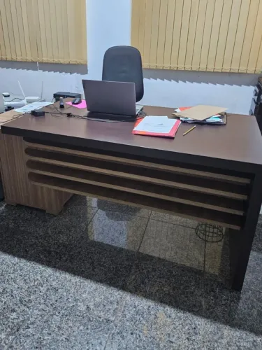 Mesa de escritório