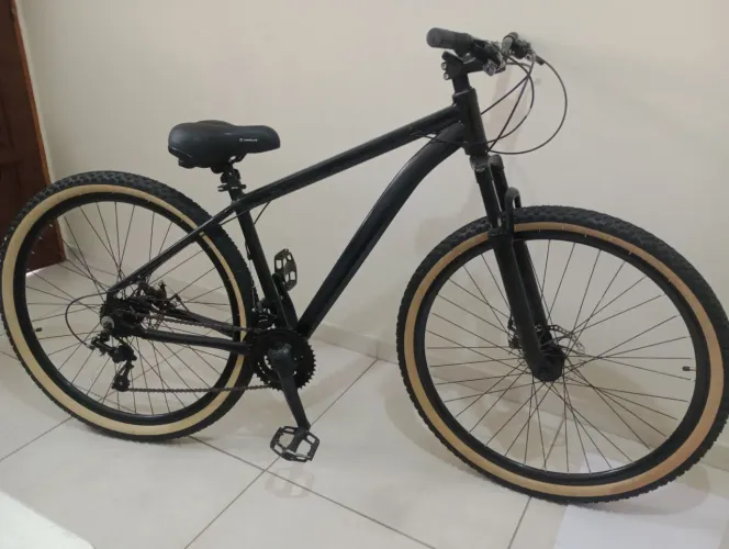 MOUNTAIN BIKE ARO 29 (24 marchas) + BRINDES