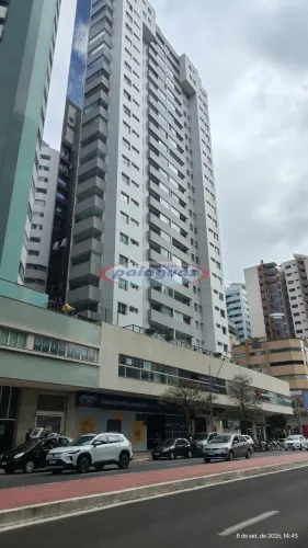 Apartamento para alugar no condomínio TORRE DE OREGON no bairro Zona 07 - Maringá/PR