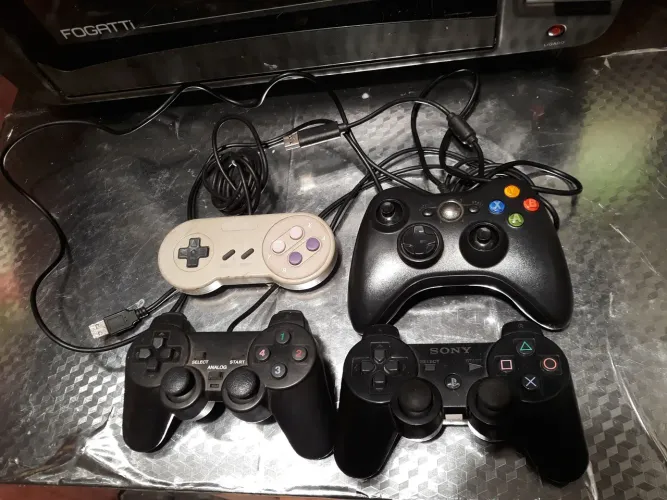 Controle de game ganhei não te.ho game todo s