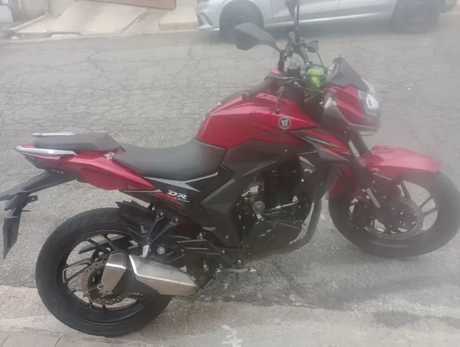 Dr160 bonita e econômica.muito confortável ela