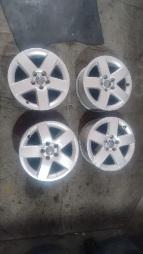 Rodas aro 15 Fox, polo, a3?